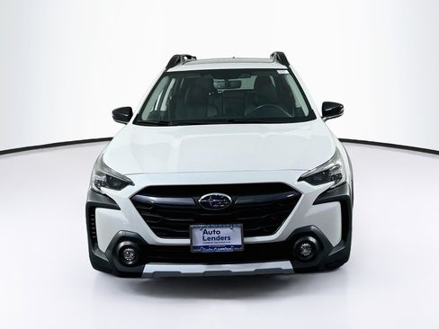 Used 2023 Subaru Outback Limited AWD/4WD image 2