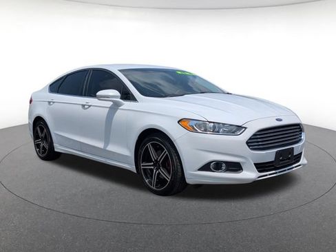 Used 2016 Ford Fusion SE FWD image 7