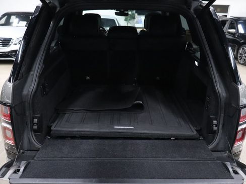 Used 2019 Land Rover Range Rover Supercharged image 17