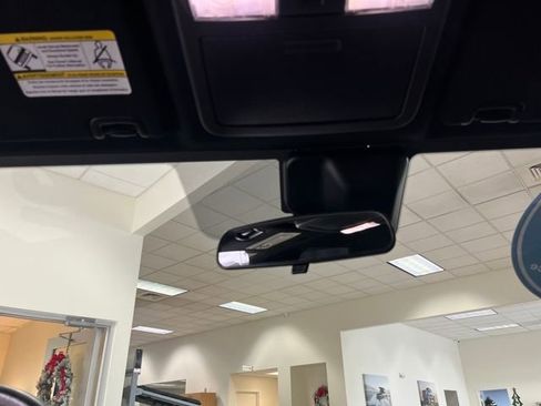 Used 2024 Nissan Frontier Pro-X image 20