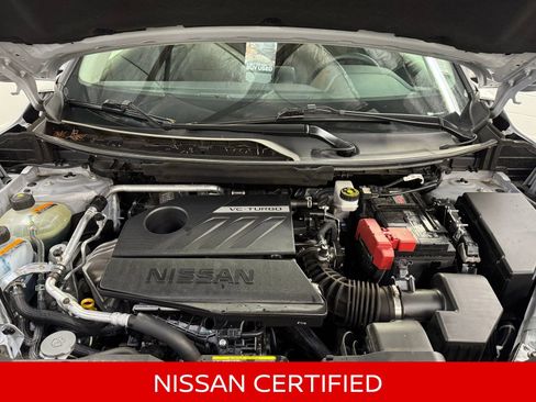 Certified 2025 Nissan Rogue SV image 12