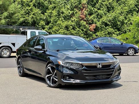 Used 2021 Honda Accord Sport image 1