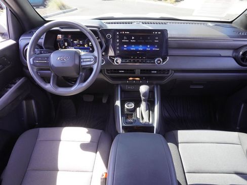 Used 2025 Chevrolet Colorado Trail Boss AWD/4WD image 12