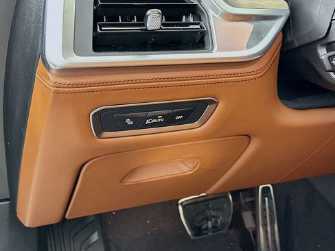 New 2026 BMW X7 xDrive40i w/ Executive Package image 14