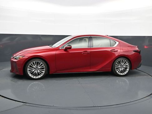 Used 2023 Lexus IS 300 w/ Premium Package RWD image 4