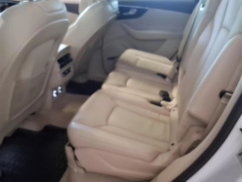 Used 2019 Audi Q7 3.0T Premium Plus w/ Premium Plus Package AWD/4WD image 15