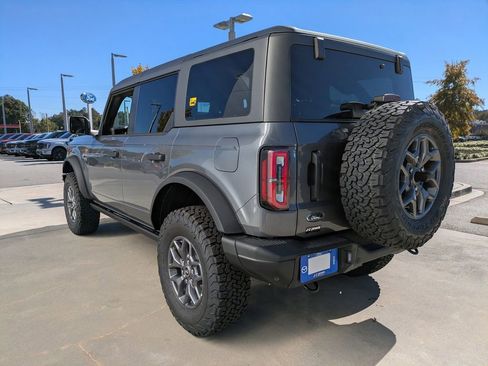 New 2025 Ford Bronco Badlands image 6