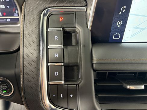 Used 2023 GMC Yukon AT4 w/ LPO, Floor Liner Package AWD/4WD image 30
