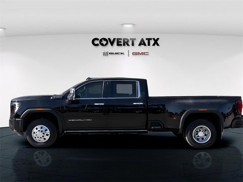 New 2026 GMC Sierra 3500 Denali Ultimate image 4