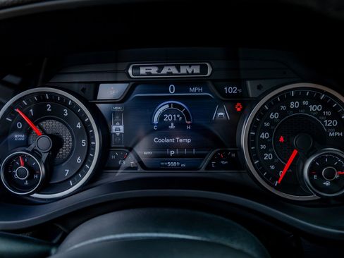 Used 2026 RAM 1500 Laramie w/ Night Edition image 20