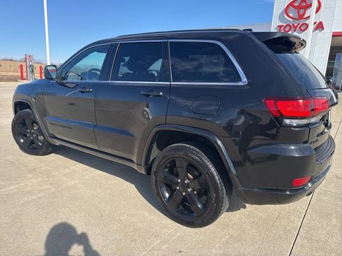 Used 2015 Jeep Grand Cherokee Altitude image 5