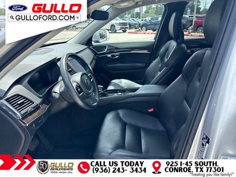 Used 2018 Volvo XC90 T5 Momentum w/ Convenience Package AWD/4WD image 7