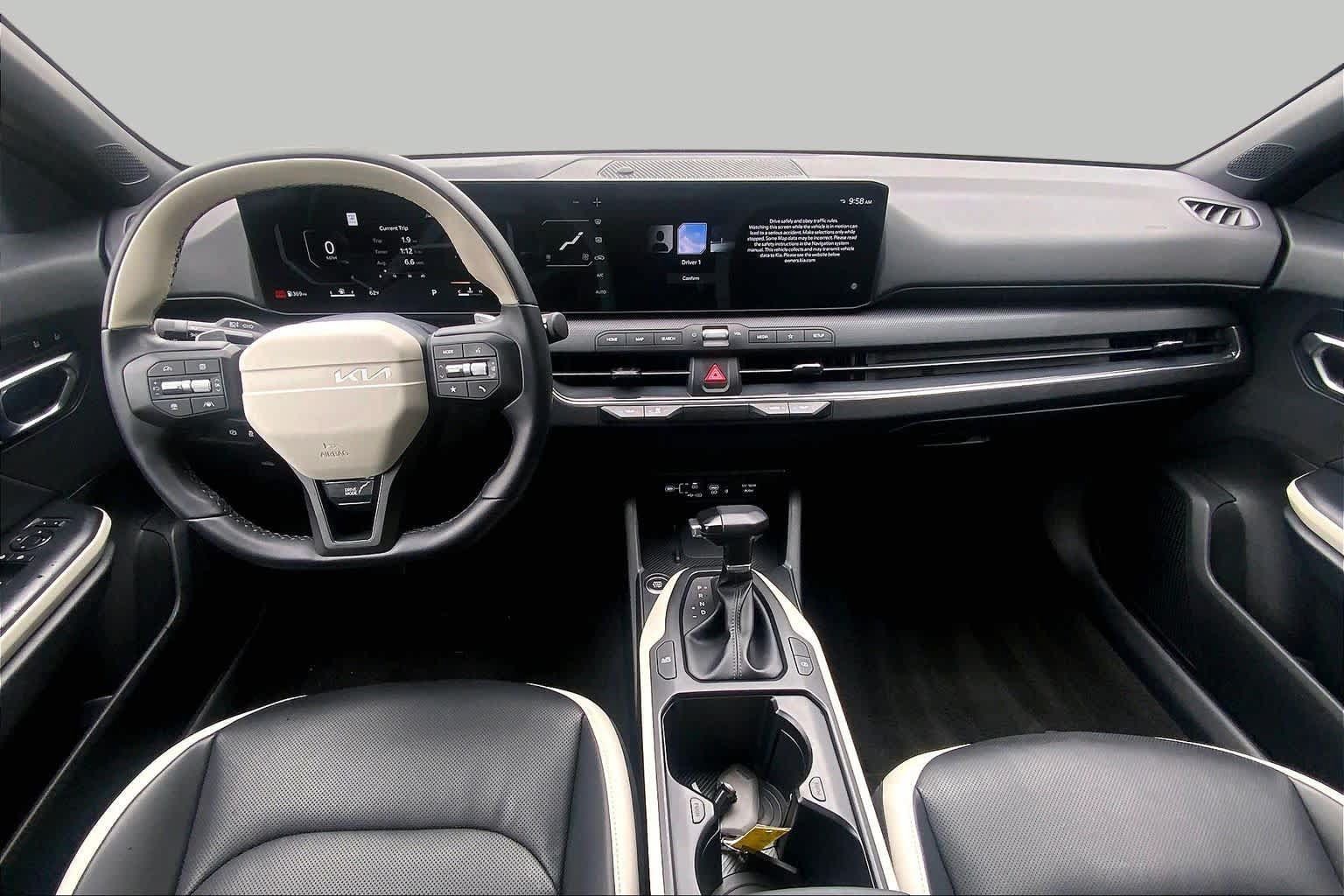 Certified 2025 Kia K4 GT-Line w/ GT-Line Premium Package FWD image 15