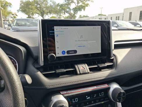Used 2025 Toyota RAV4 XLE w/ Convenience Package FWD image 20
