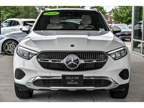 Certified 2026 Mercedes-Benz GLC 300 4MATIC image 4