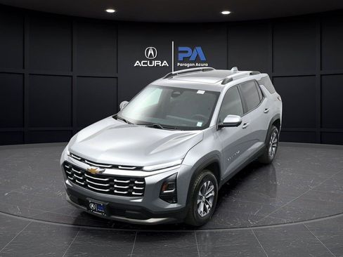 Used 2025 Chevrolet Equinox LT w/ Safety and Technology Package AWD/4WD image 37