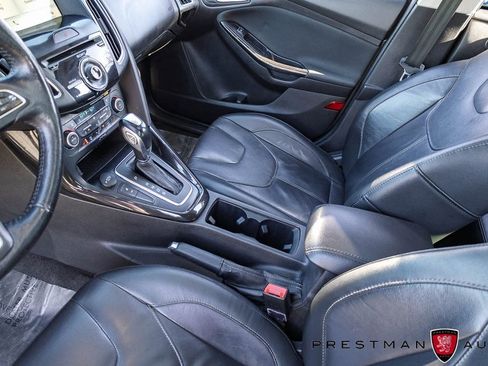 Used 2018 Ford Focus Titanium image 35