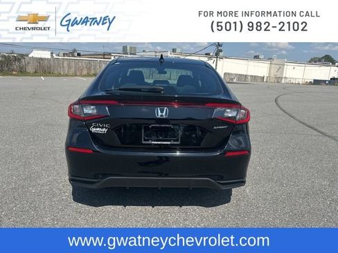 Used 2022 Honda Civic Sport image 6
