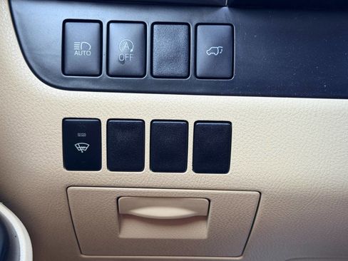Used 2018 Toyota Highlander XLE AWD/4WD image 44