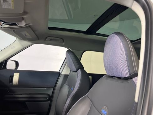 Used 2025 MINI Cooper Countryman S image 19