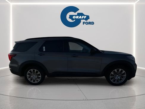 New 2026 Ford Explorer Active w/ Active Comfort Package image 7