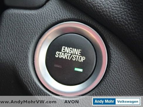 Used 2020 Chevrolet Equinox LT AWD/4WD image 34