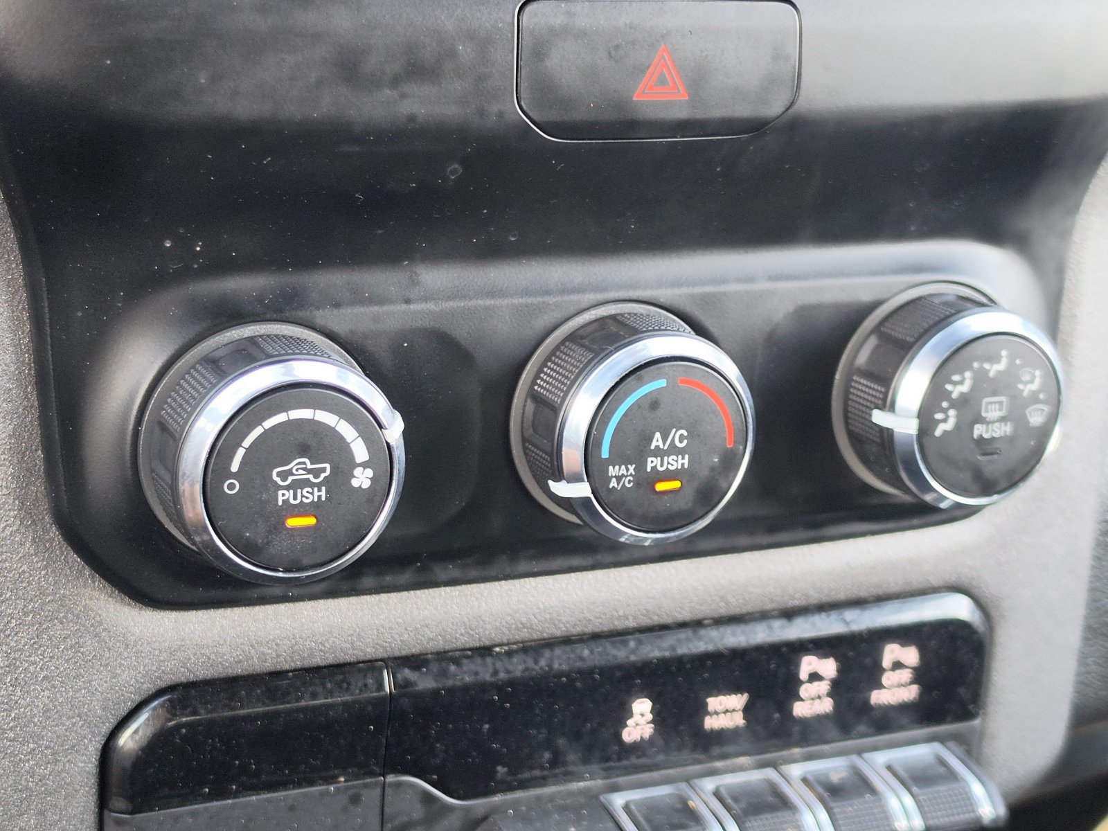 Used 2024 RAM 1500 Tradesman AWD/4WD image 8