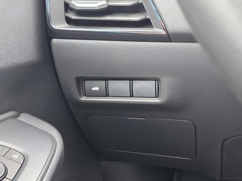 New 2026 Nissan Sentra SV w/ Floor Mat Package FWD image 19