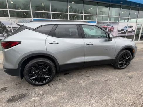 Certified 2024 Chevrolet Blazer LT w/ Convenience Package image 8