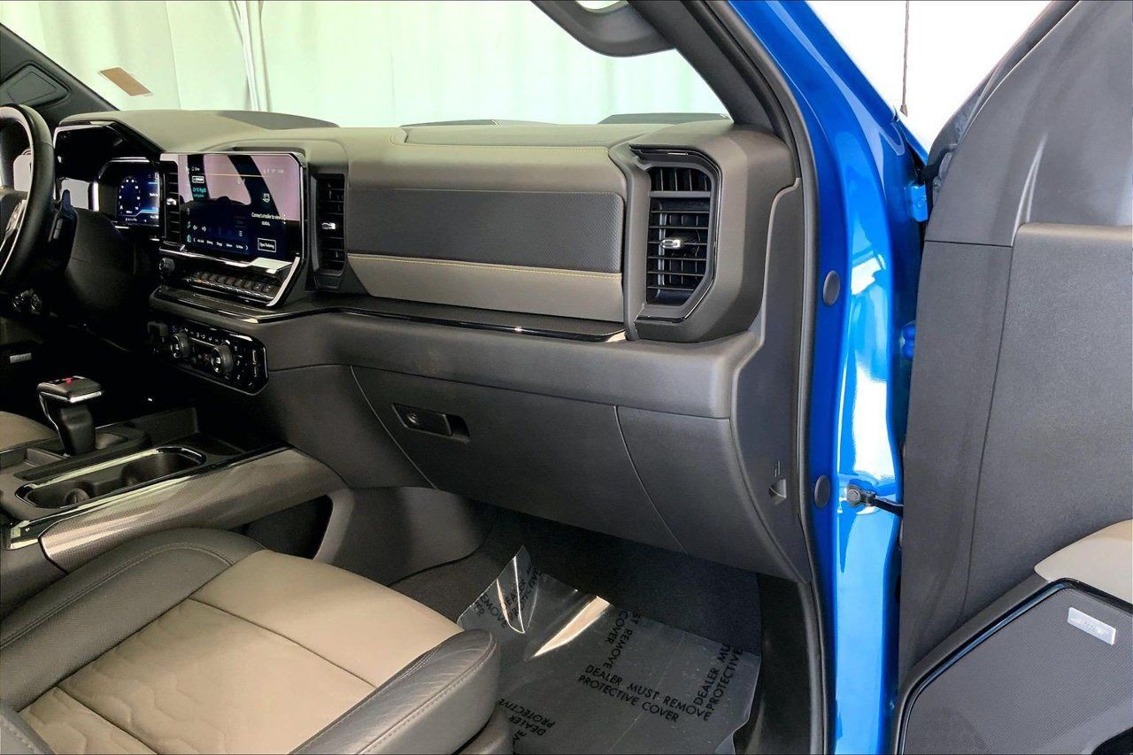Used 2024 Chevrolet Silverado 1500 ZR2 w/ Technology Package AWD/4WD image 16