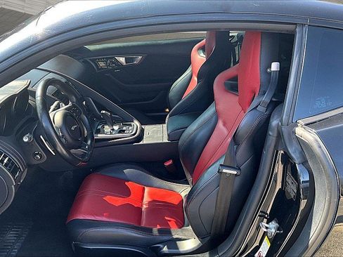 Used 2017 Jaguar F-TYPE R image 23