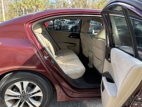 Used 2013 Honda Accord LX image 27
