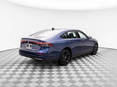 Used 2025 Honda Accord SE image 6