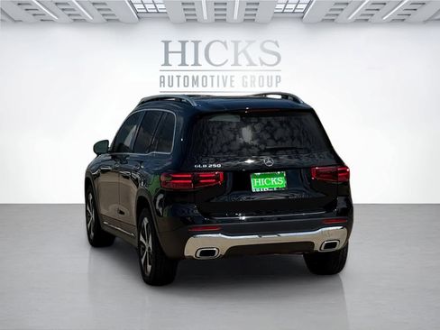 New 2026 Mercedes-Benz GLB 250 image 7