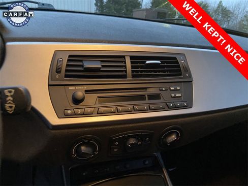 Used 2008 BMW Z4 3.0i image 16