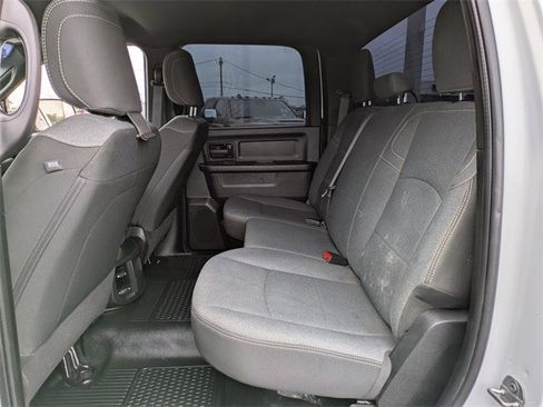 Used 2022 RAM 2500 Tradesman w/ Chrome Appearance Group image 14