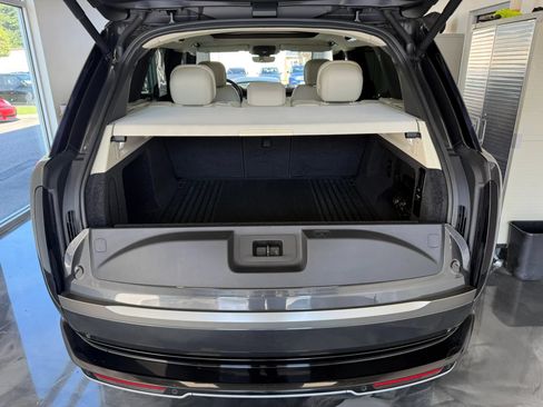 Used 2023 Land Rover Range Rover SE AWD/4WD image 41