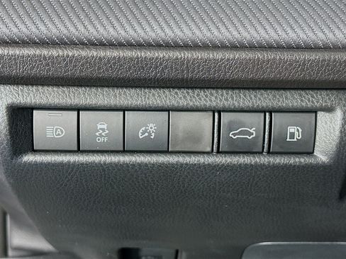 Used 2026 Toyota Camry SE FWD image 17