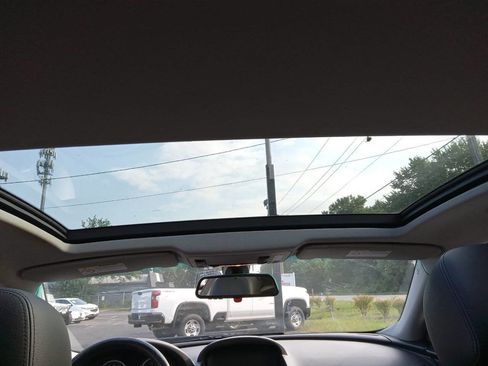 Used 2005 BMW 645Ci Coupe image 9