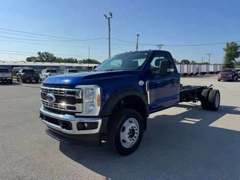Used 2026 Ford F550 4x4 Regular Cab Super Duty image 1