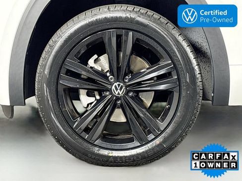 Certified 2023 Volkswagen Atlas Cross Sport SEL AWD/4WD image 31