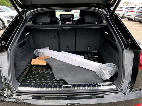 New 2026 Audi Q8 Premium Plus image 15