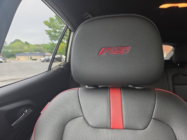 Certified 2025 Chevrolet Trax RS w/ Driver Confidence Package FWD image 31