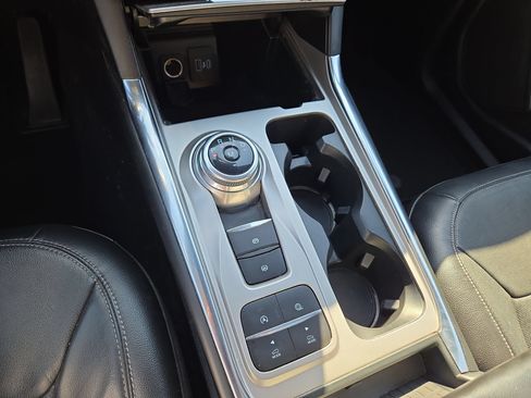 Used 2020 Ford Explorer Limited RWD image 22