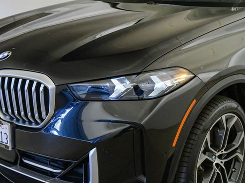 Certified 2024 BMW X5 sDrive40i w/ Parking Assistance Package RWD image 9