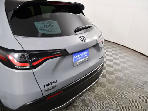 Certified 2023 Honda HR-V Sport image 15
