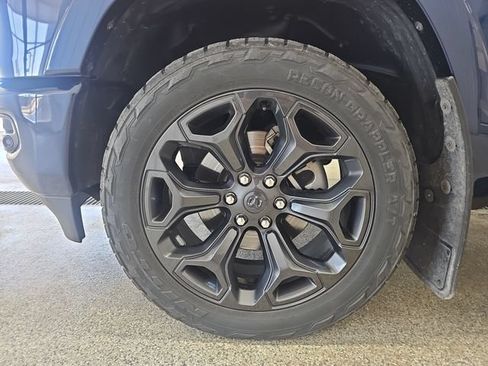 Used 2022 RAM 1500 Limited AWD/4WD image 25