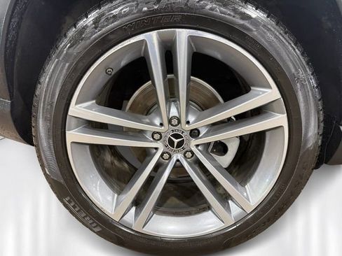 Used 2022 Mercedes-Benz GLE 350 4MATIC image 11