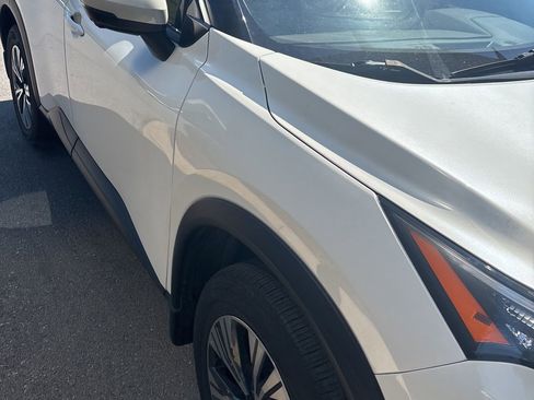 Used 2021 Nissan Rogue SV image 9