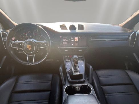 Used 2021 Porsche Cayenne GTS AWD/4WD image 7